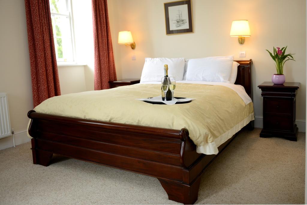 Hotel Ashbrook Arms Townhouse And Restaurant Durrow Exterior foto